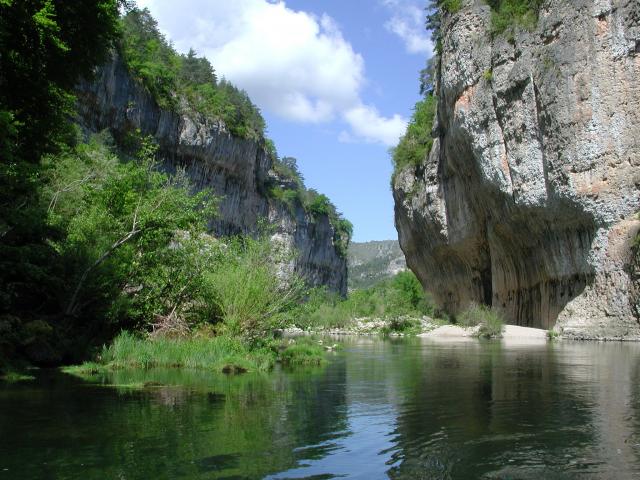 Les Gorges du Tarn en barque ou en canoë