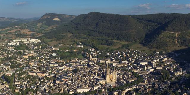 Mende et son causse vus du ciel