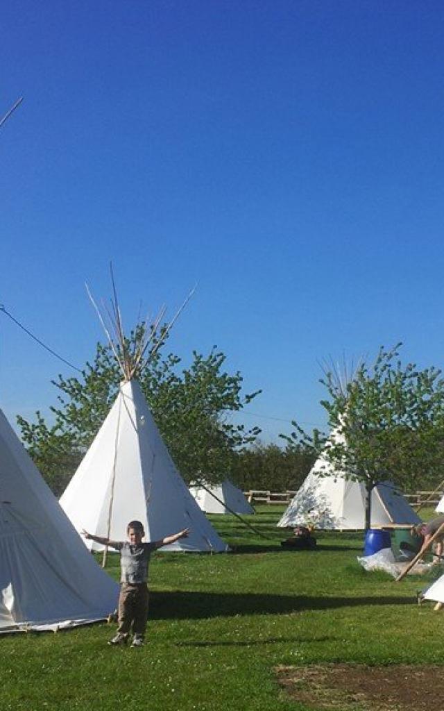 Zackary Tipi, hébergement insolite en Lozère