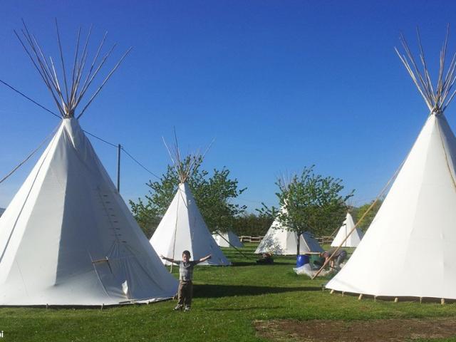 Zackary Tipi, hébergement insolite en Lozère