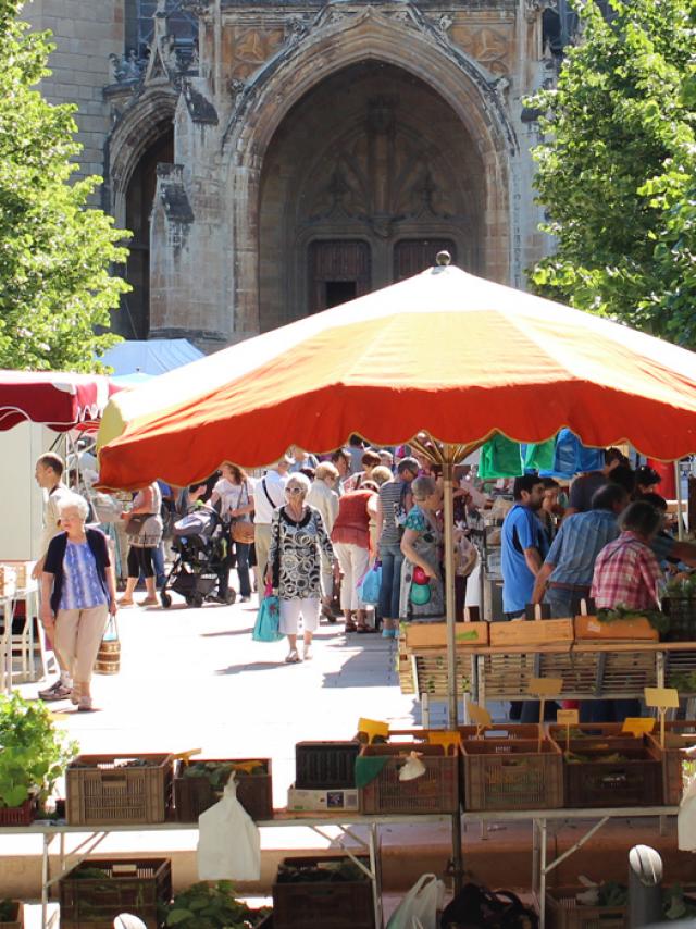 Die Märkte in Mende place Urbain V