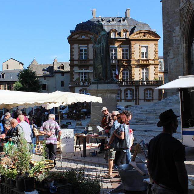 Die Märkte in Mende place Urbain V