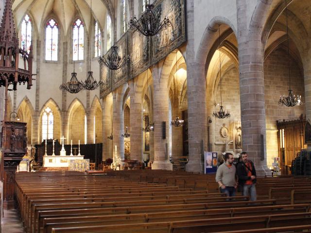 Das Innere der Kathedrale von Mende