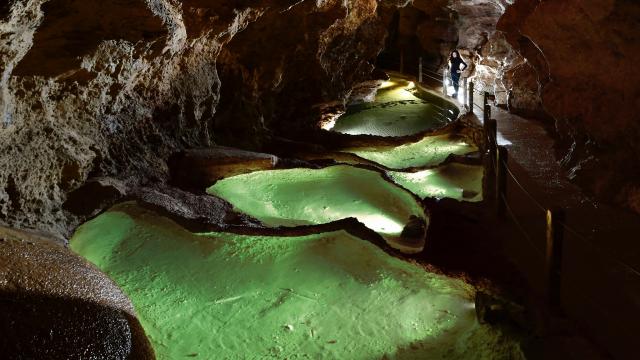 Grotte De Dargilan Reduit