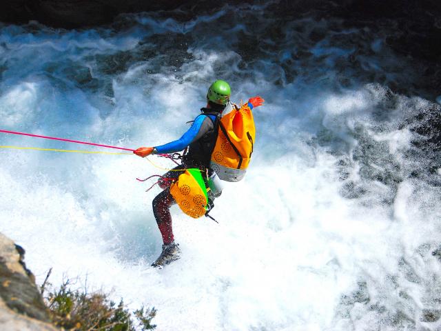 Canyoning 1©tourisme Actif