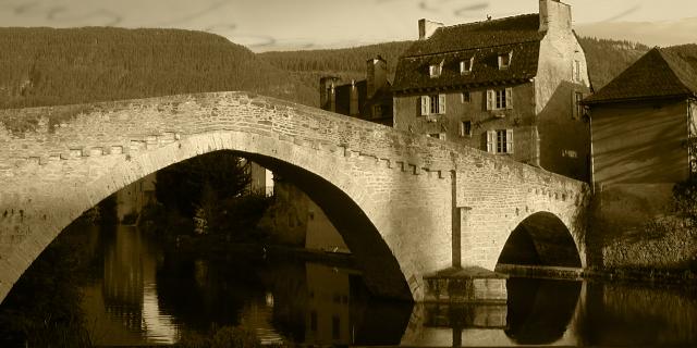 Pont Notre Dame en noir et blanc