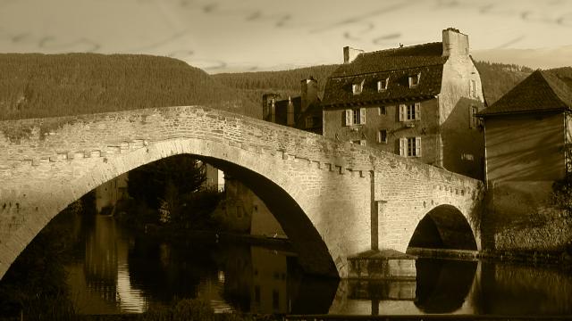 Pont Notre Dame en noir et blanc