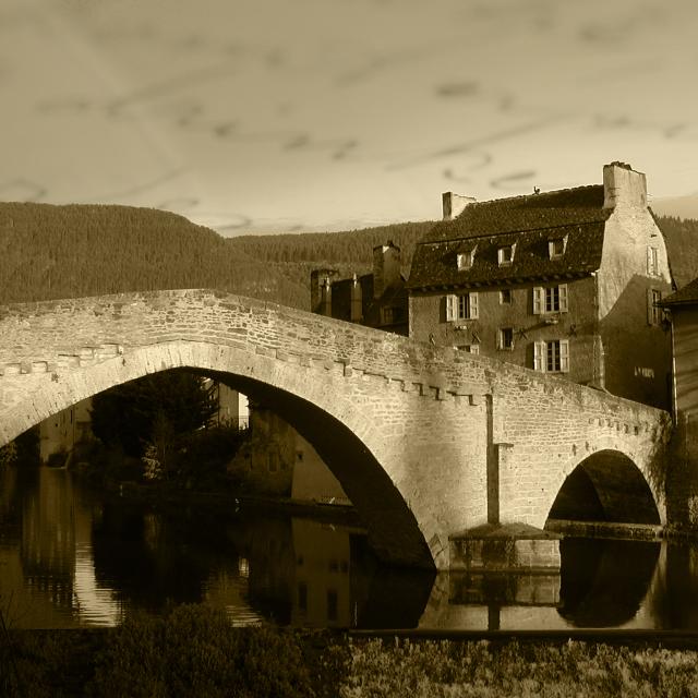 Pont Notre Dame en noir et blanc