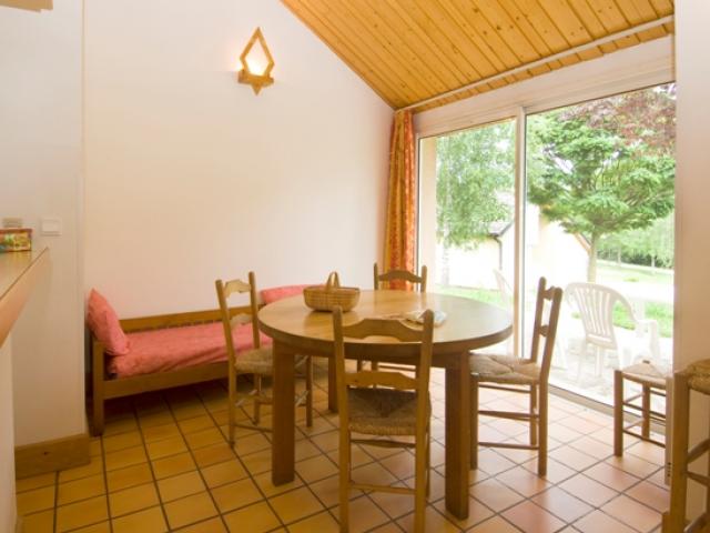 Villa5pers Esszimmer