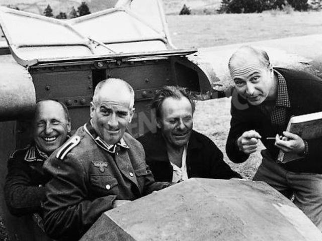 Bourvil, De Funes, Terry Thomas et Gérard Oury - tournage de la Grande Vadrouille