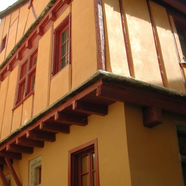 facade-maison-rue-arjal.jpg