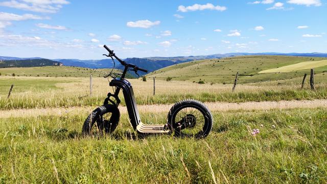 Trottinette électrique tout terrain