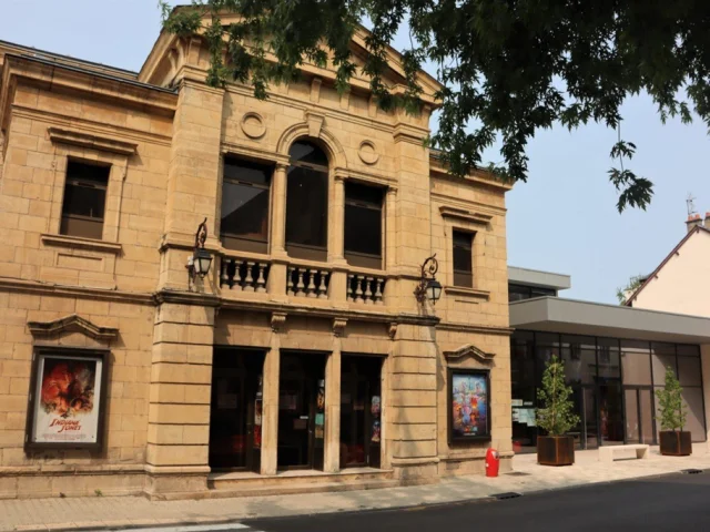 Facade Cinema Trianon 2023mairie Mende