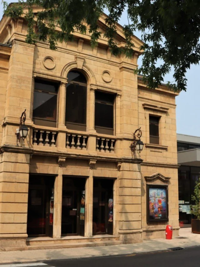 Facade Cinema Trianon 2023mairie Mende