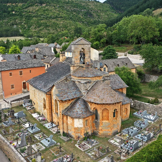 Eglise Lanuéjols (48)