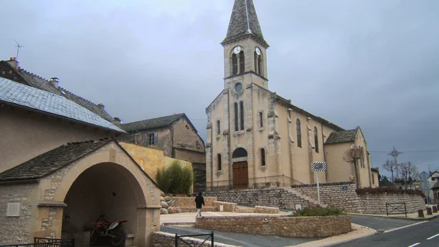 Eglise de Badaroux en Lozere (48)